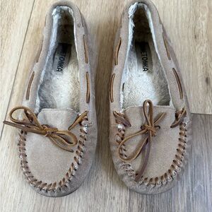 Minnetonka Light Brown Suede Moccasins